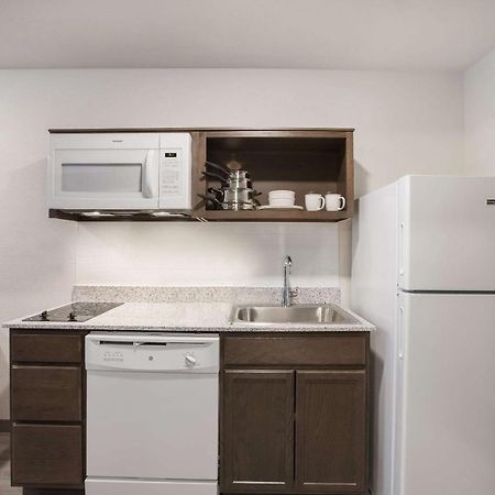 Woodspring Suites Detroit Madison Heights Kültér fotó