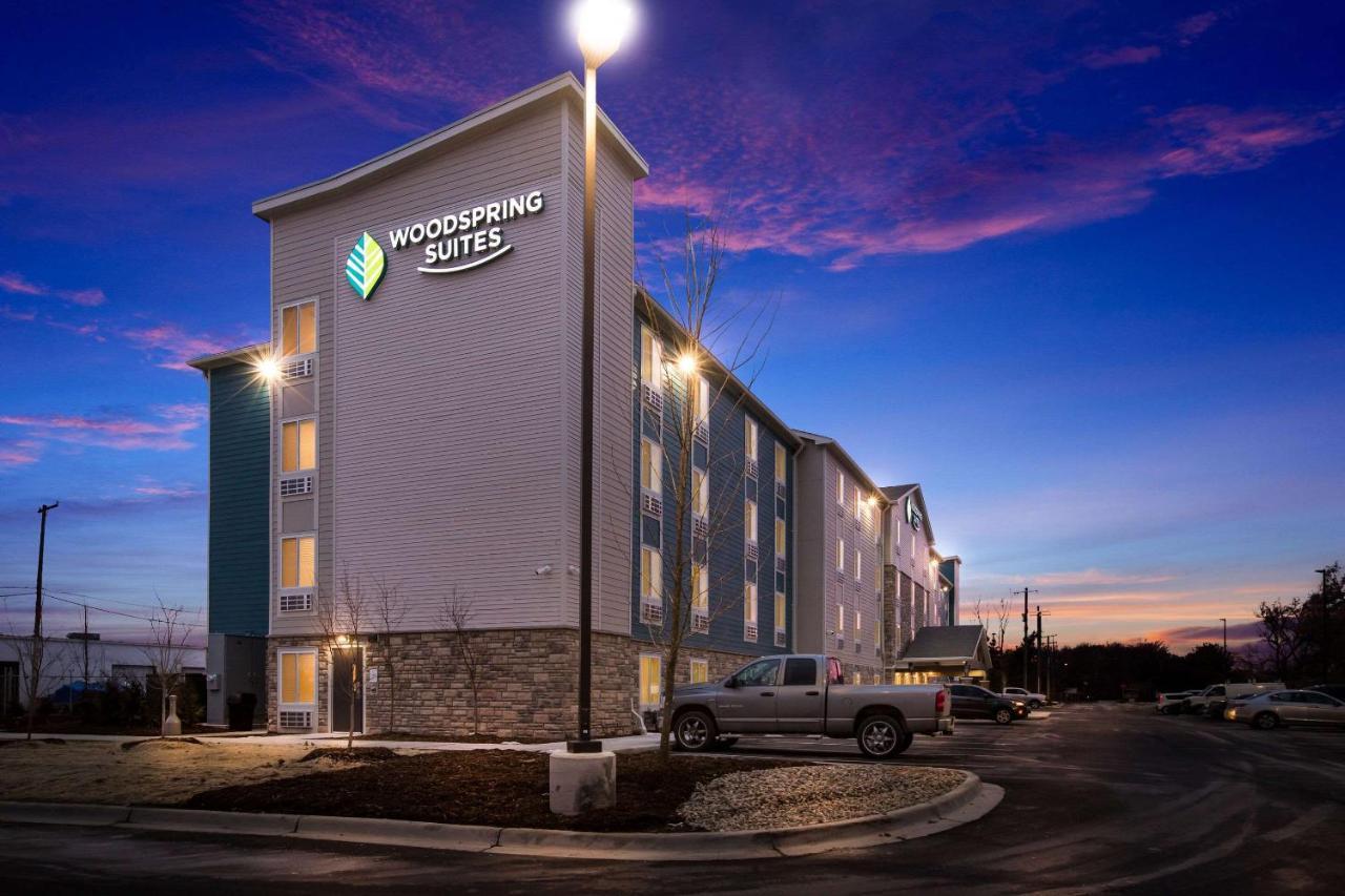 Woodspring Suites Detroit Madison Heights Kültér fotó